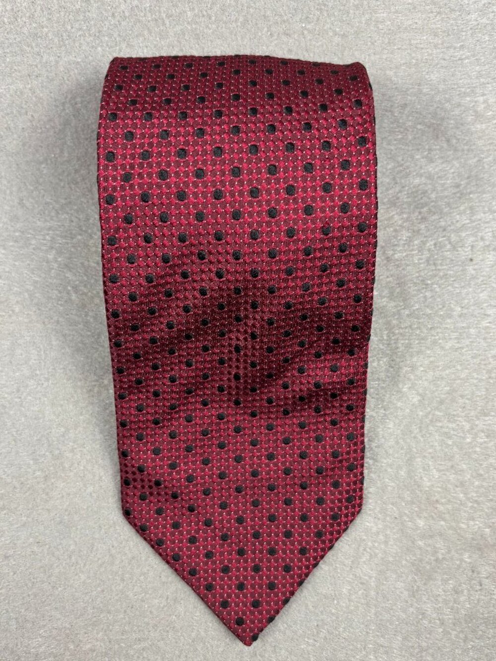 John Bartlett Burgundy Black Polka Dot Silk Tie Made in China Classic 3.25"
